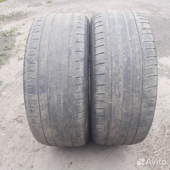 Continental ContiIceContact 235/45 R18