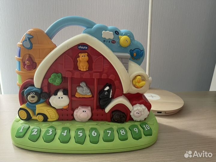 Игрушка ферма chicco