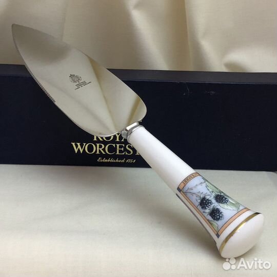 Лопатка для торта Royal Worcester, Англия
