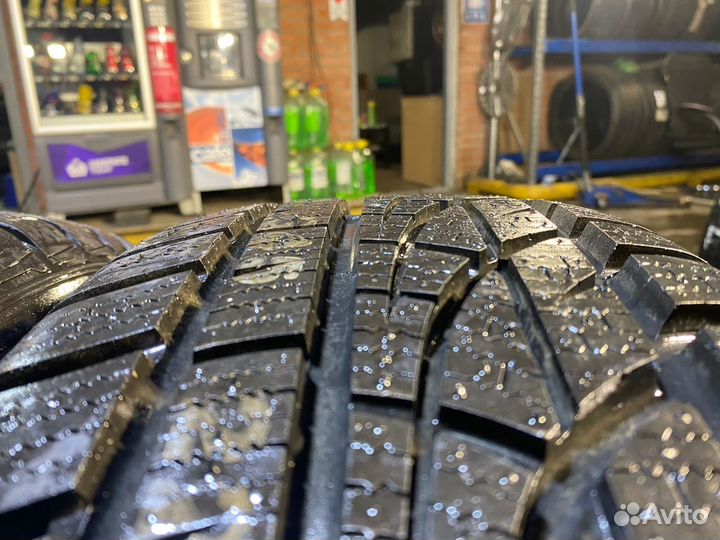 Hankook Winter I'Cept Evo 225/60 R16 98H