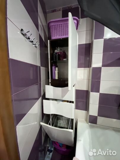 Шкаф навесной в ванную