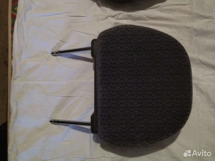 Подголовники сидений ваз21099