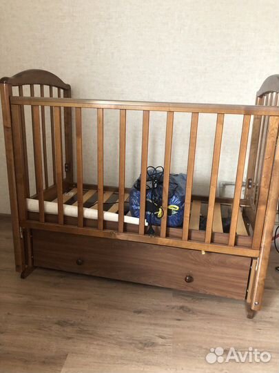 Кроватка детская