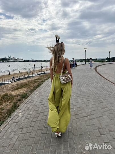 Комбинезон женский