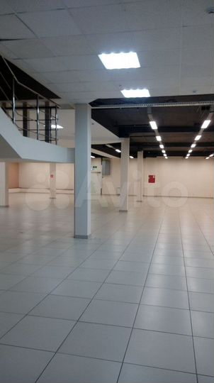 Торговая площадь, 700 м²