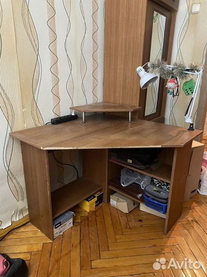 Угловой компьютерный стол бу