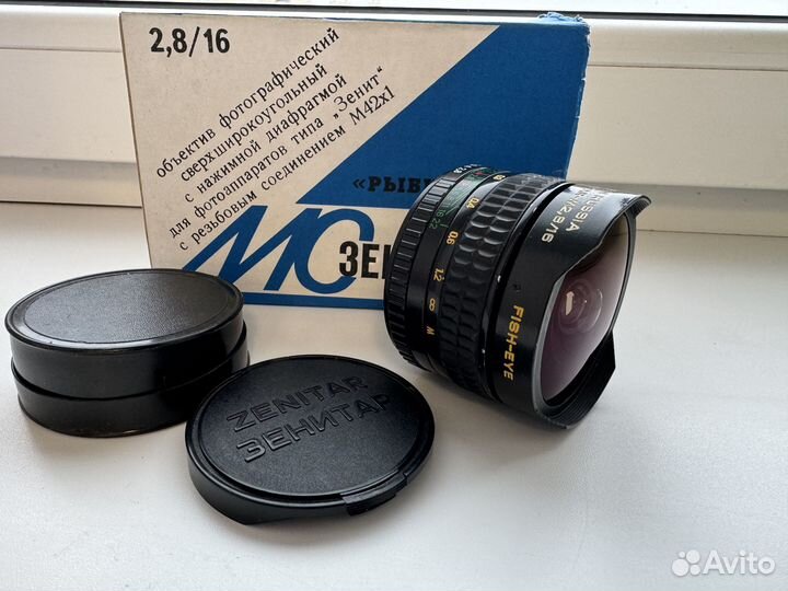 Объектив Canon EF 17-40