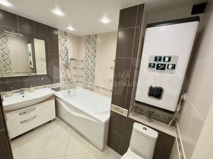 2-к. квартира, 66,6 м², 9/14 эт.