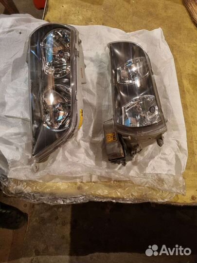 Фары на Toyota Chaser GX100 JZX100 ксенон