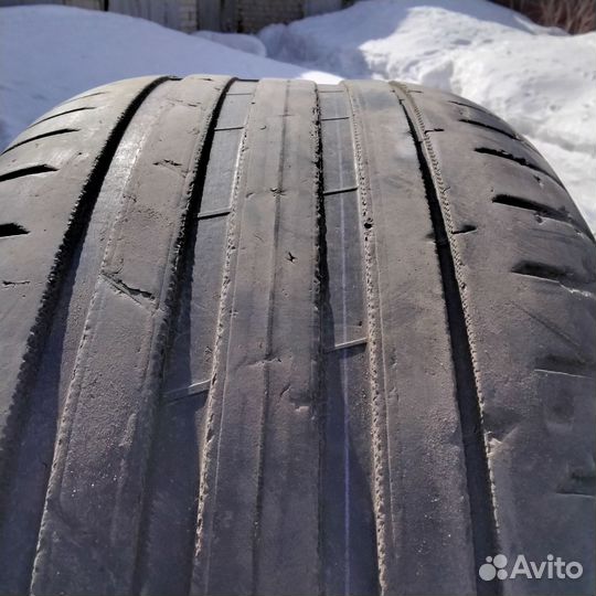 Nokian Tyres Hakka Black 2 SUV 285/50 R20 116