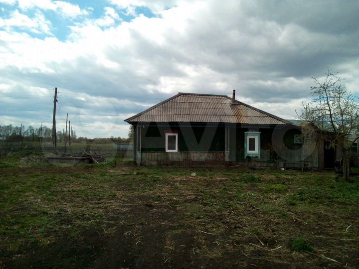 Дом 49 м² на участке 42 сот.