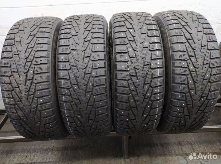 Nokian Tyres Hakkapeliitta 7 235/65 R17 98W