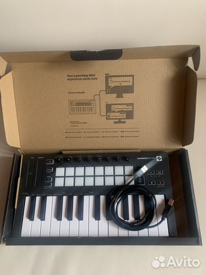 Синтезатор Launchkey mini Novation