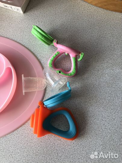 Силиконовая посуда для малышей