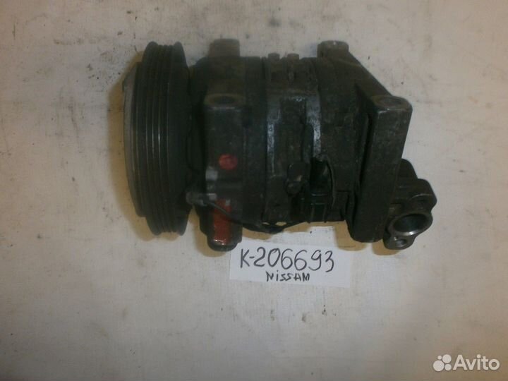 Компрессор кондиционера (Nissan Sunny)