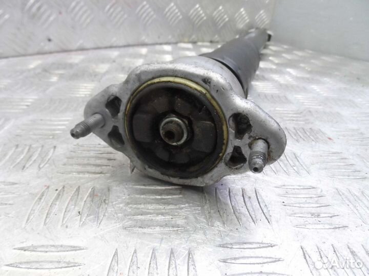 Амортизатор задний L Mercedes C-klasse W204 204326