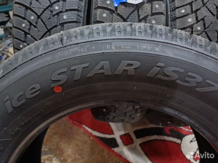 Landsail Ice Star IS37 225/65 R17 102T