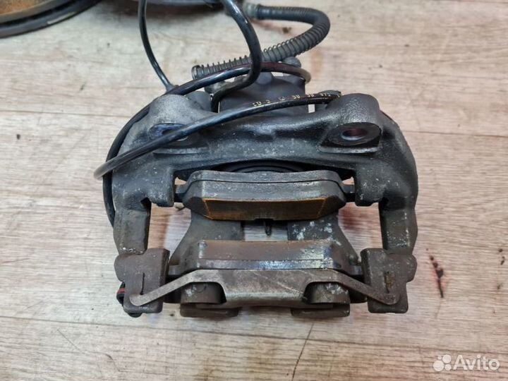 Суппорта с вентилируемыми дисками задняя