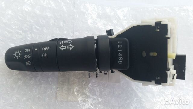 Переключатель поворотов подрулевой Nissan X-Trai