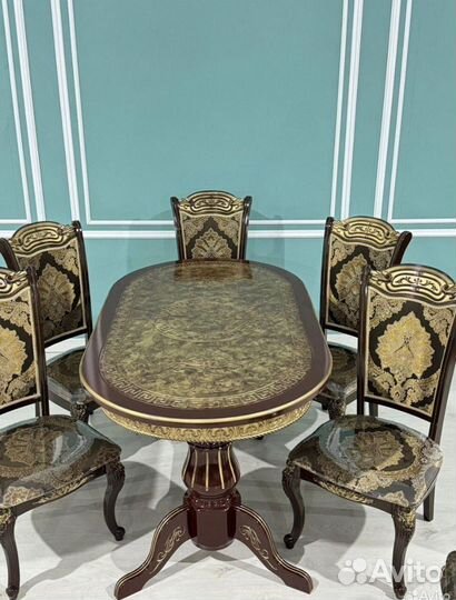 Кухонный стол