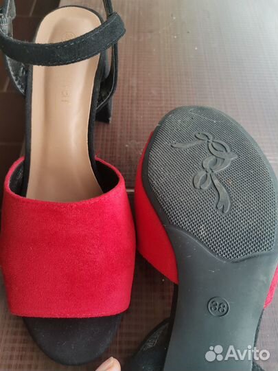 Босоножки женские 38 размер бу
