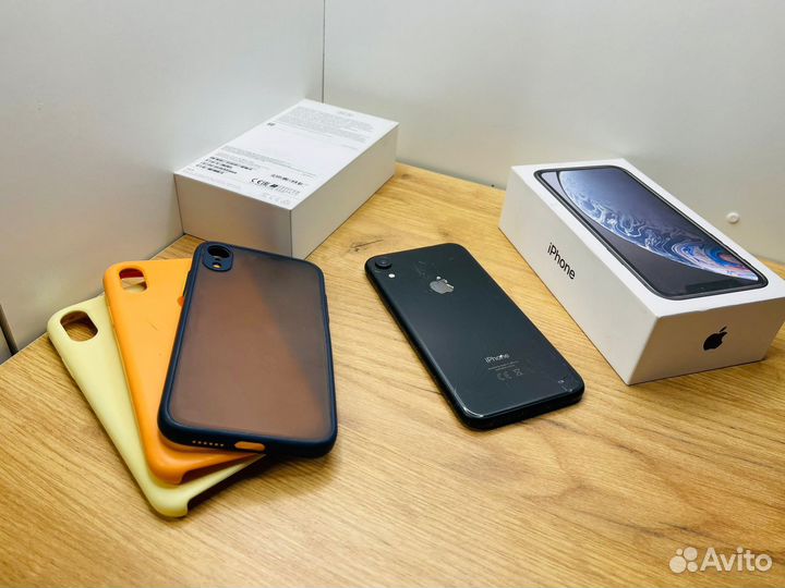 iPhone Xr, 64 ГБ