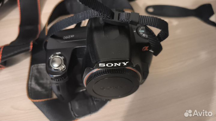 Зеркальный фотоаппарат sony