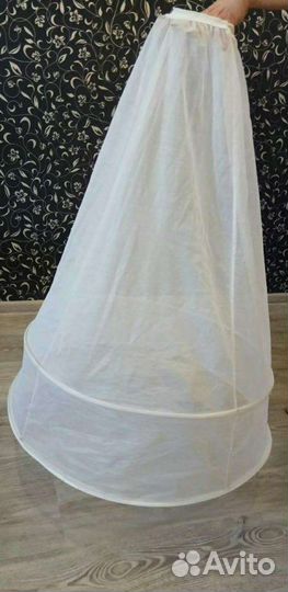 Свадебная фата длинная