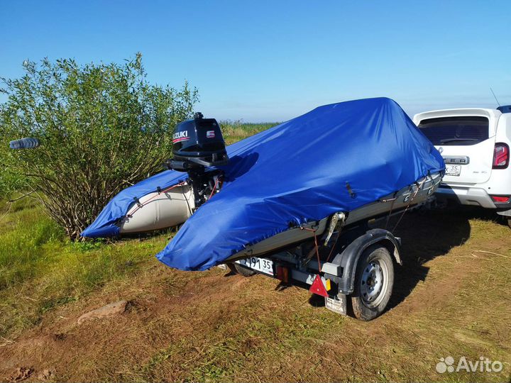 Лодка с мотором