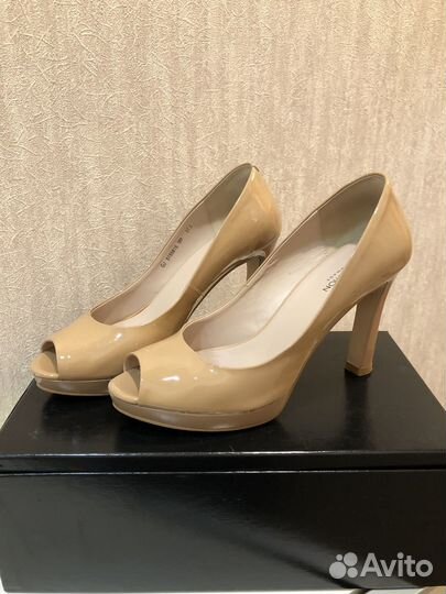 Туфли TJ collection 37,5 р пудрово-бежевые, кожа