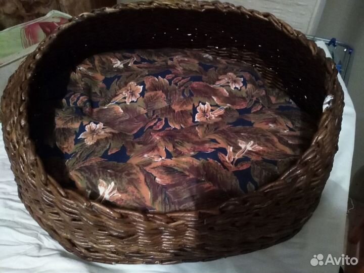 Лежанка плетеная для кошки