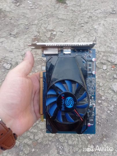 Видеокарта AMD Radeon 2gb