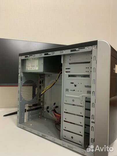 Корпус для компьютера с блоком питания 500w