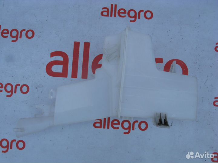 Kia Sportage 4 бачок стеклоомывателя