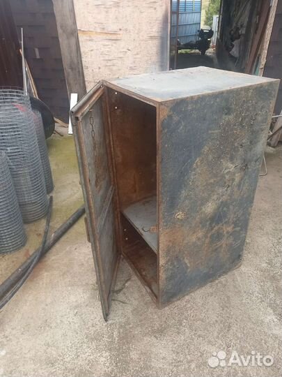 Инструментальный ящик на камаз