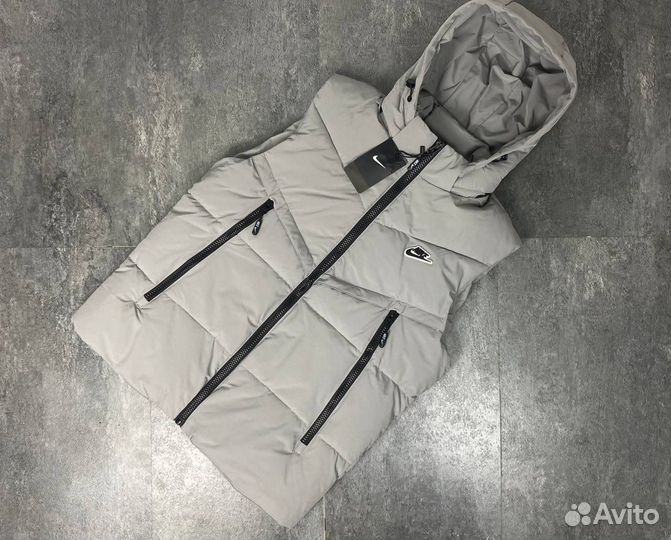 Жилетка Nike windrunner