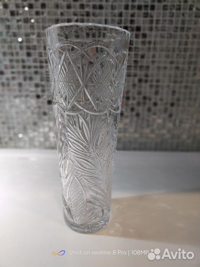 Хрустальная ваза