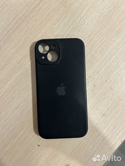Чехол на iPhone 14