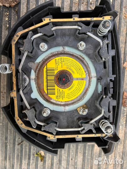 Подушка руля форд фиеста/фьюжен