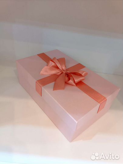 Коробка подарочная