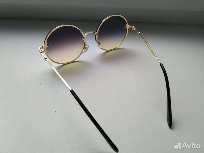 Солнцезащитные очки женские