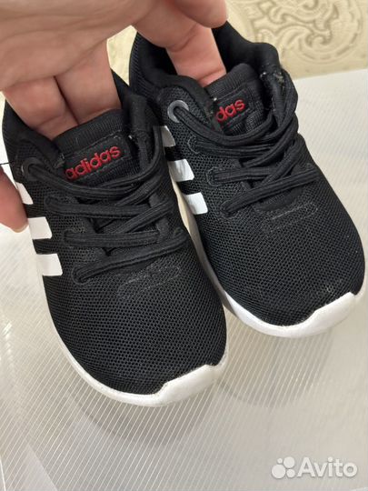 Кроссовки детские adidas 20 размер
