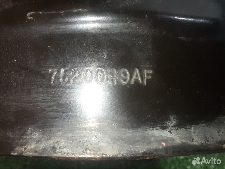 Крепления бензобака Jeep Grand Cherokee WK2 2013г