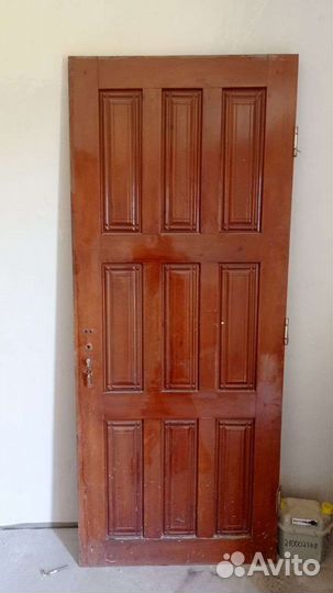 Дверь входная, деревянная, массив, груша