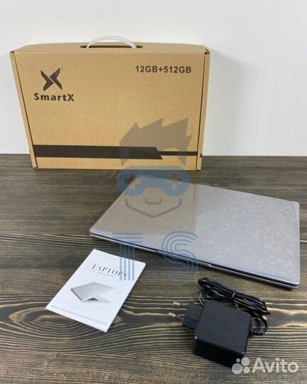 Ультрабук 14,4 /12 Гб/512 Гб/4 ядра + мышь,сумка