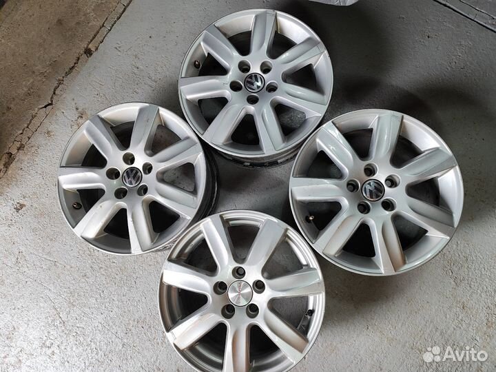 Оригинальные литые диски VW polo r15