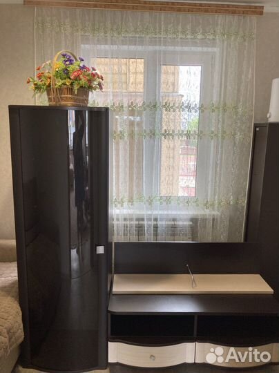 Стенка в гостиную бу