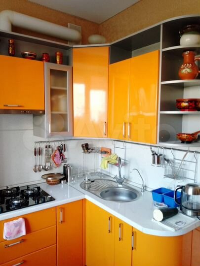 3-к. квартира, 75 м², 1/4 эт.