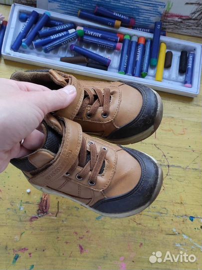 Ботинки демисезонные для мальчика 24