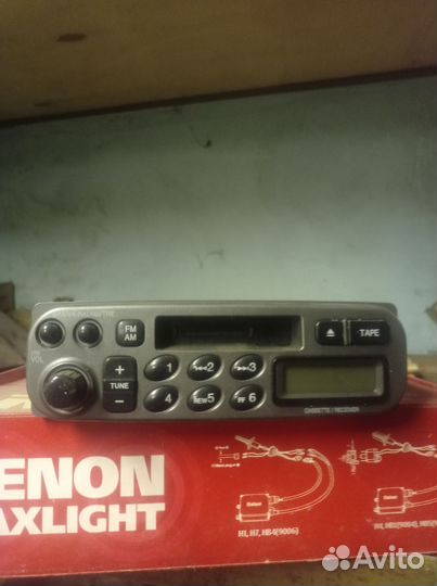 Кассетный магнитофон